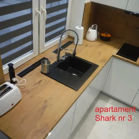 Shark Апартаменты *